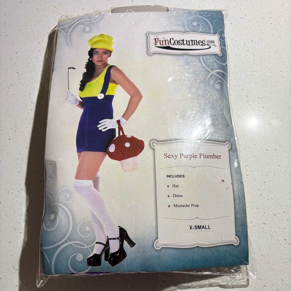 Sexy Purple Plumber Costume XS – Dress Hat Mustache Prop Mario inspired